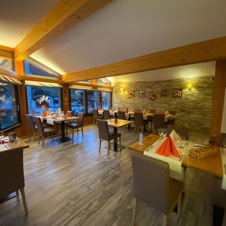 Hotel Dents De Veisivi Haudères Εξωτερικό φωτογραφία