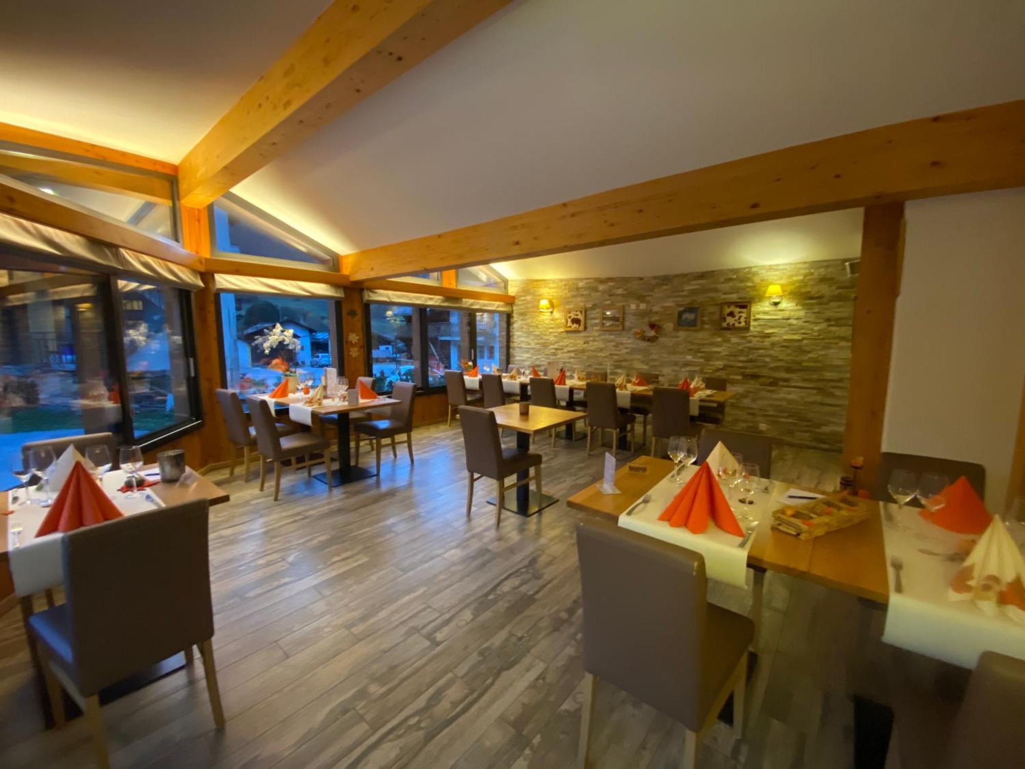 Hotel Dents De Veisivi Haudères Εξωτερικό φωτογραφία